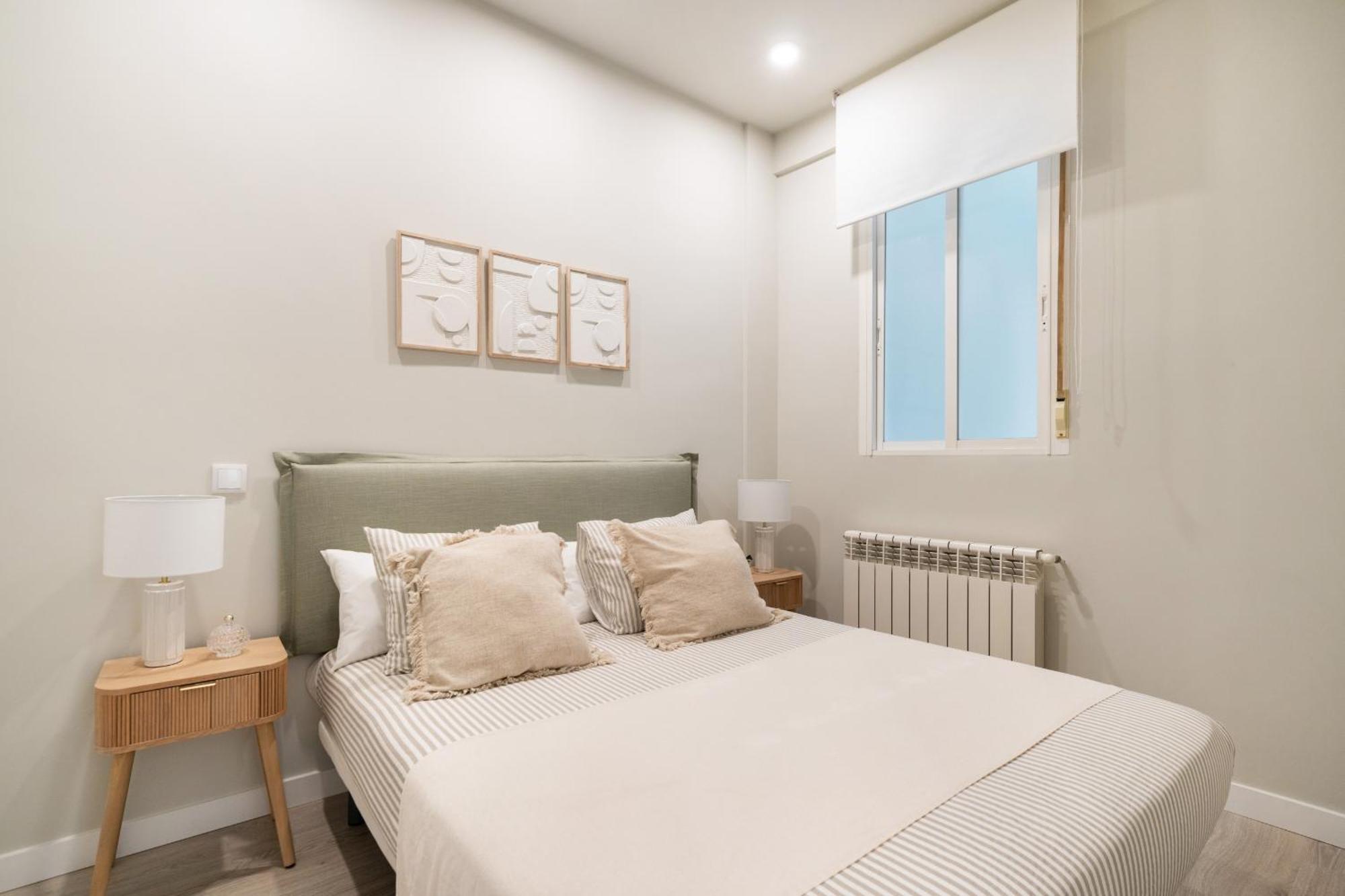 Apartamento Reformado En Metro Ibiza Alquiler Temporal Madrid Exterior photo