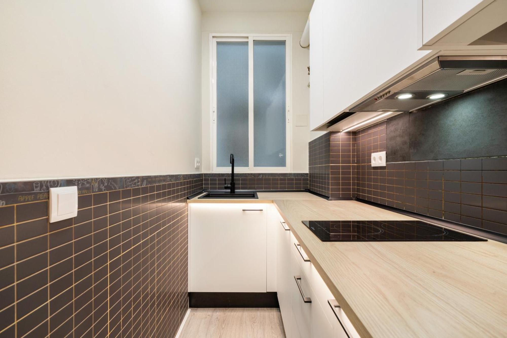 Apartamento Reformado En Metro Ibiza Alquiler Temporal Madrid Exterior photo